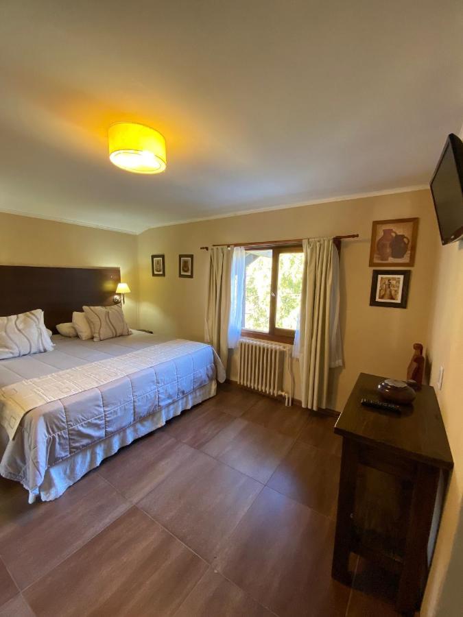 Le Charme Inn